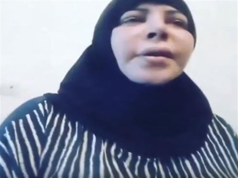 اضغط لمشاهدة الفيديو: السخرية من فلة الجزائرية بعد ارتدائها الحجاب ورفع الآذان بطريقة غريبة!